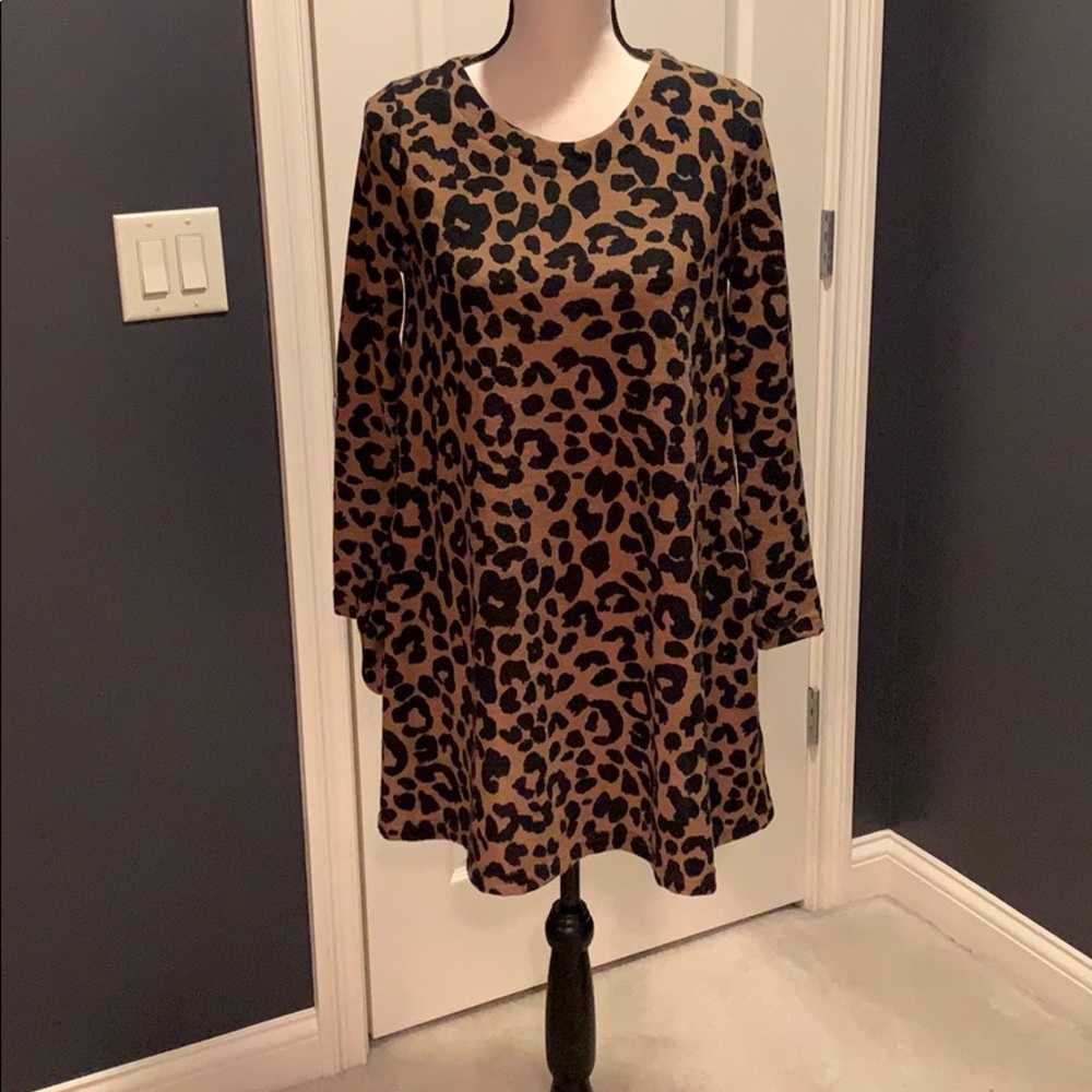 Twin and Go Leopard Long Sleeve Shirt Dress